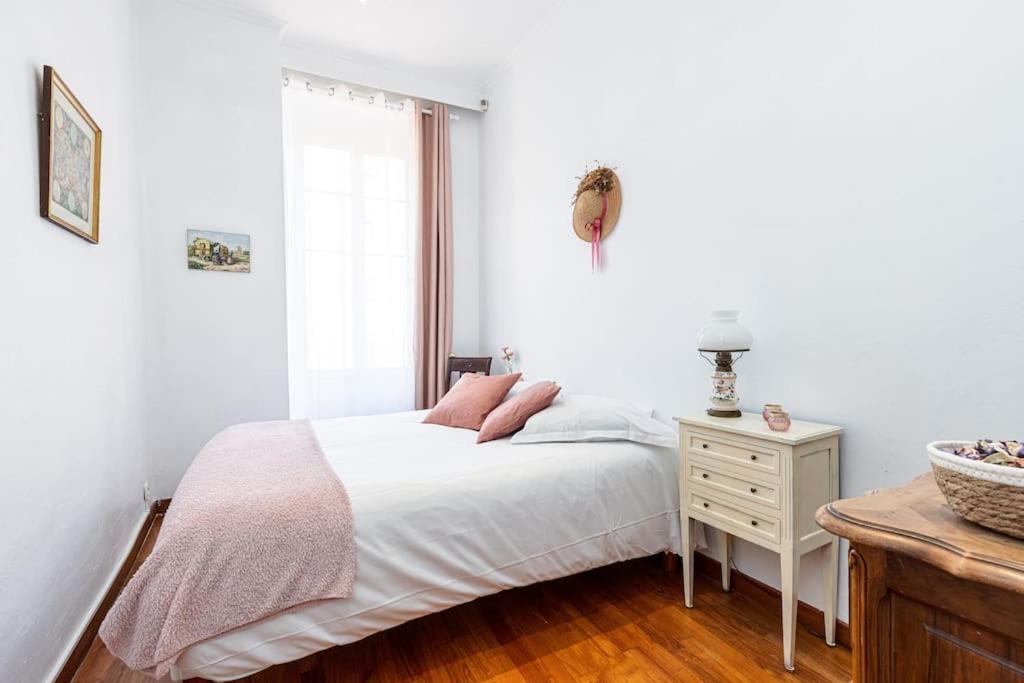 Risso - Comfortable 3 Bedrooms With Balcony Niza Exterior foto