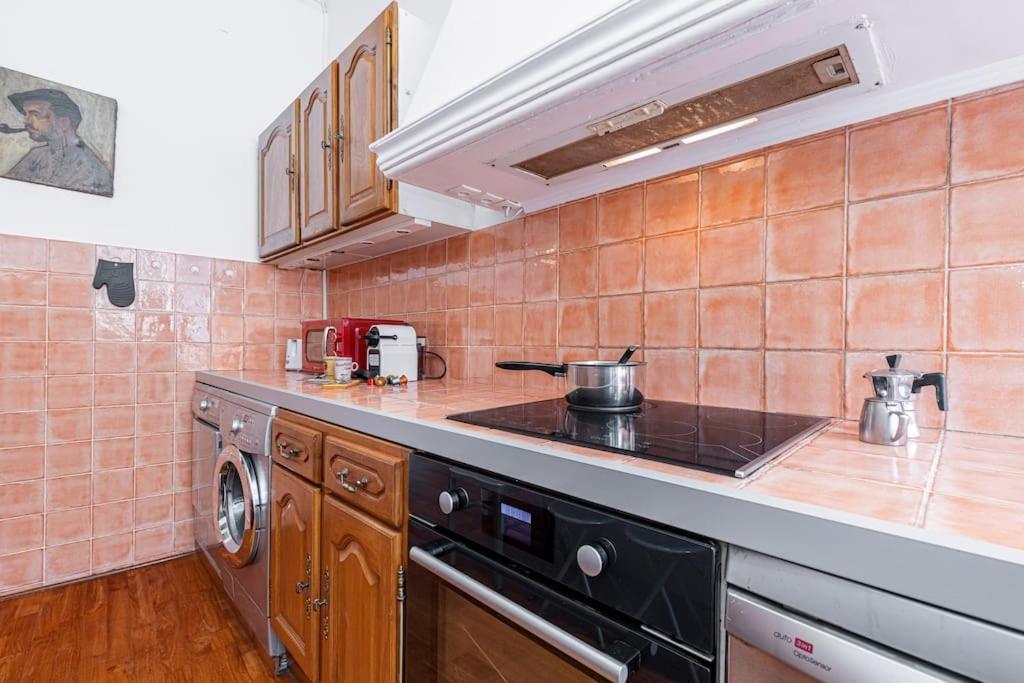 Risso - Comfortable 3 Bedrooms With Balcony Niza Exterior foto